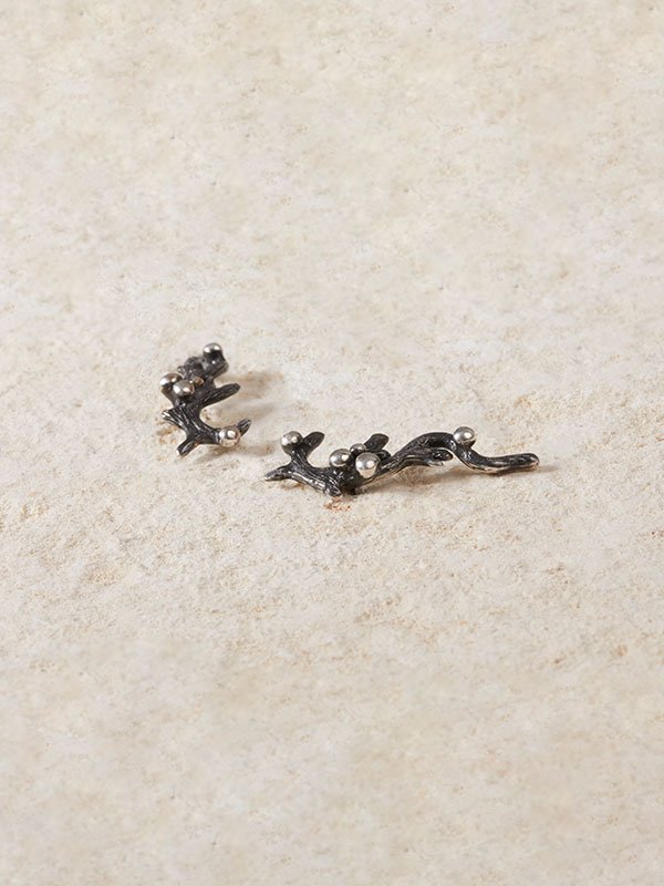 Ramo Stud Earrings in Silver