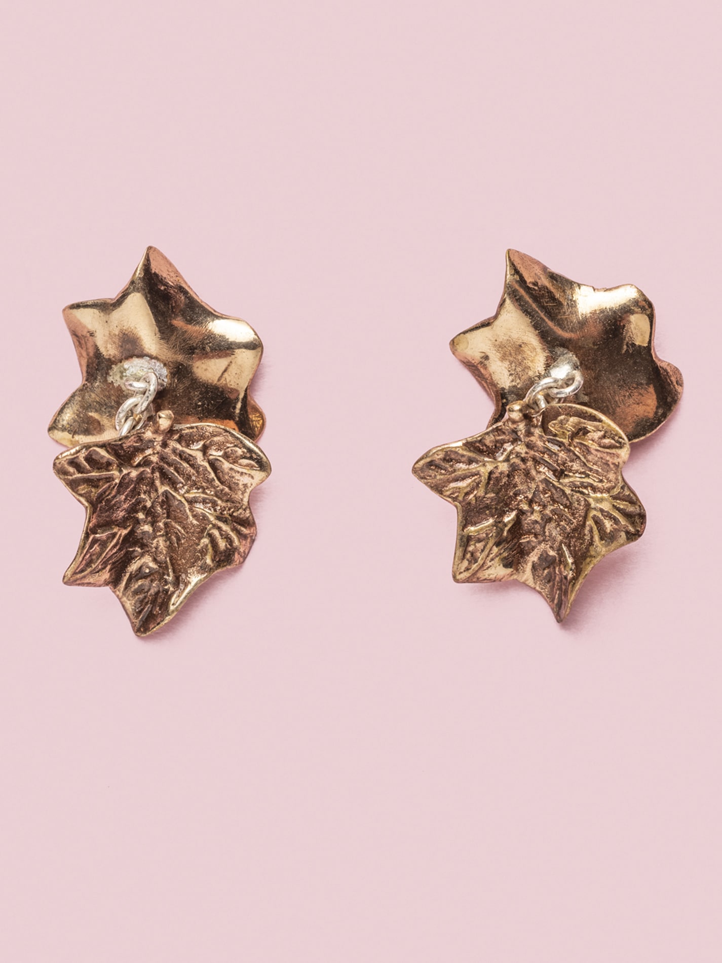 Ivy Cufflinks in Bronze